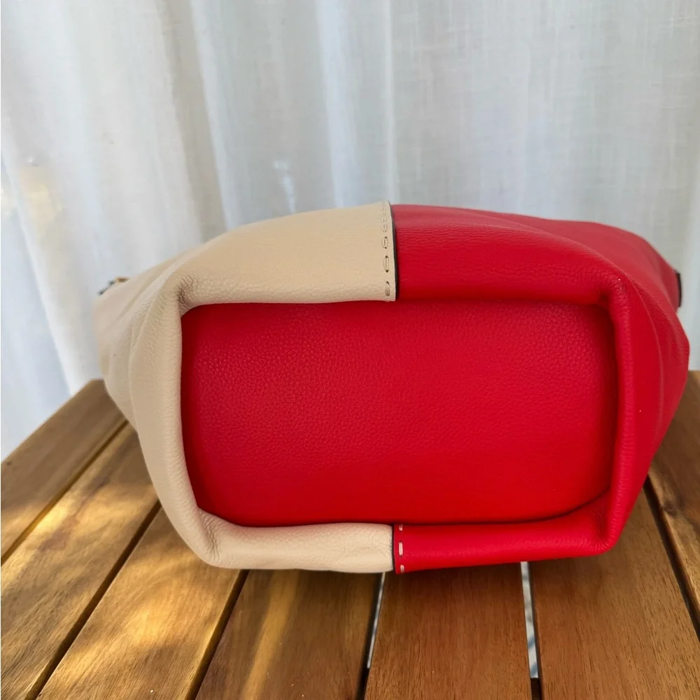 Tory Burch McGraw Colorblock Zip Bucket Bag Brilliant Red New Cream Leather Hobo